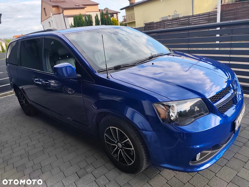 Dodge Grand Caravan - 1