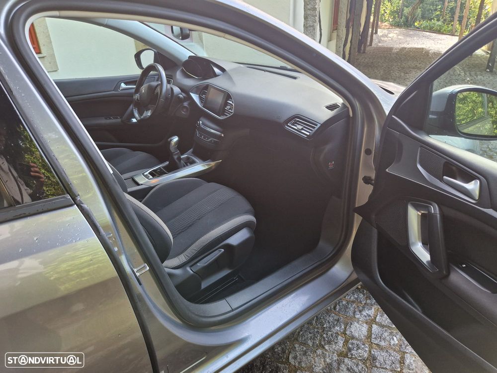 Peugeot 308 PureTech 110 Stop & Start Allure - 13