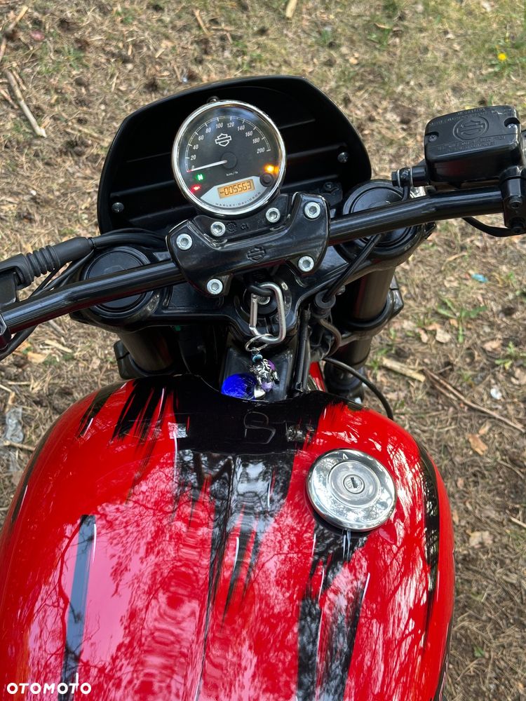 Harley-Davidson Street Rod XG 750A - 11
