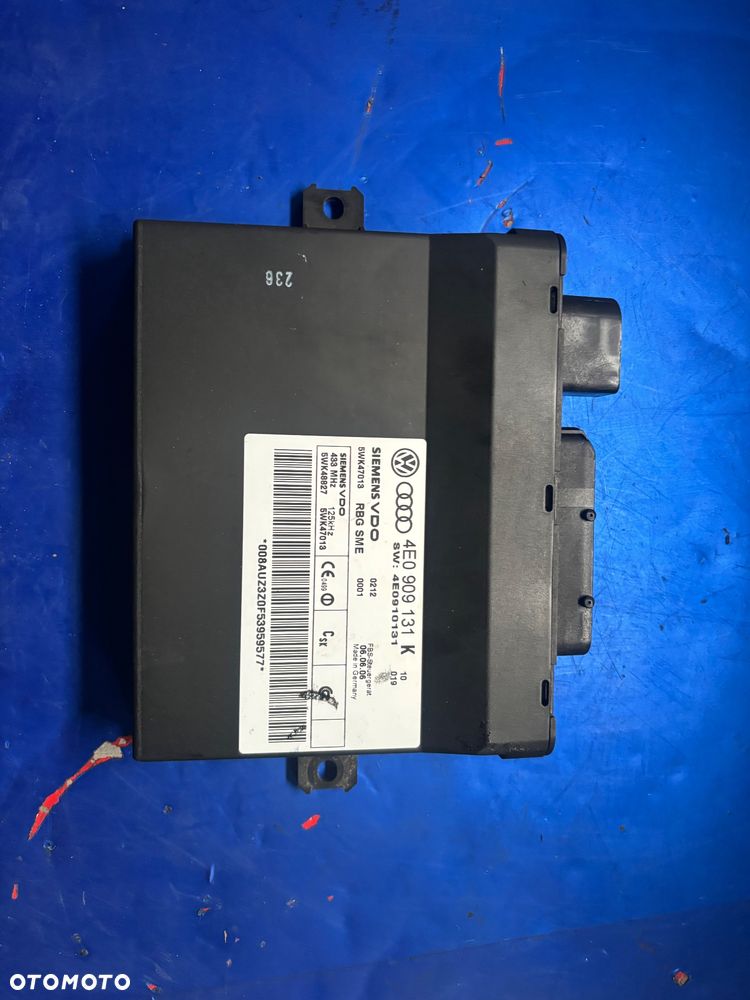 AUDI A8 D3 MODUL STEROWNIK KESSY 4E0909131K - 1