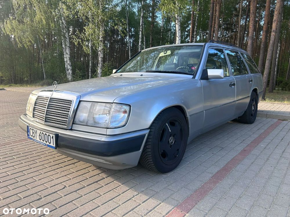 Mercedes-Benz W124 (1984-1993) - 1