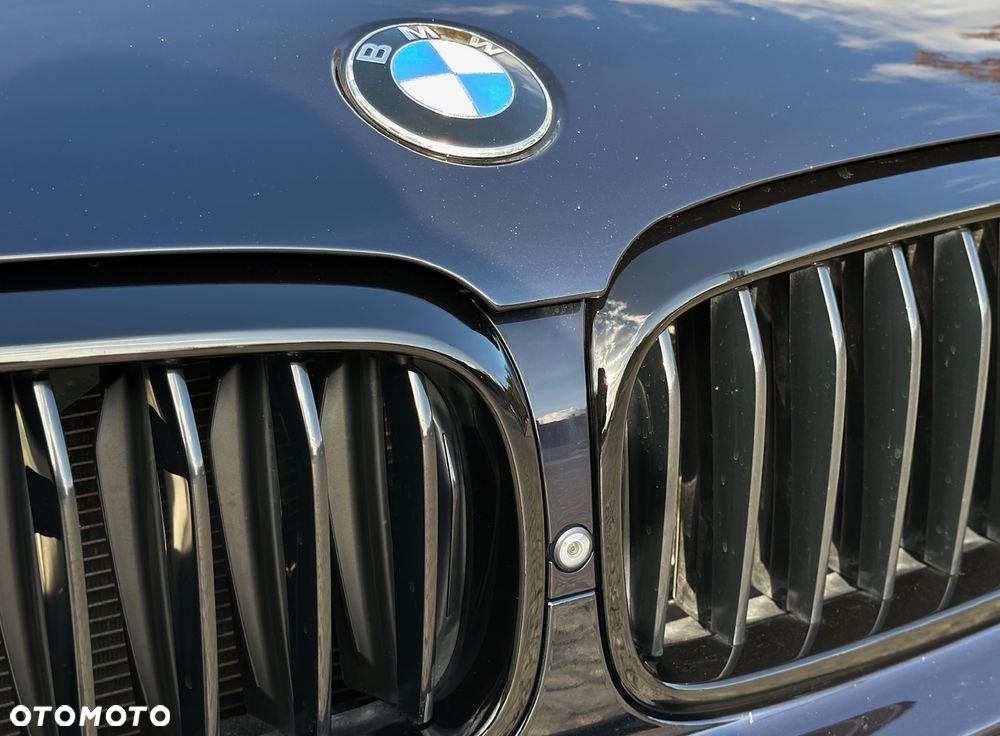BMW Seria 5 520d xDrive M Sport sport - 12