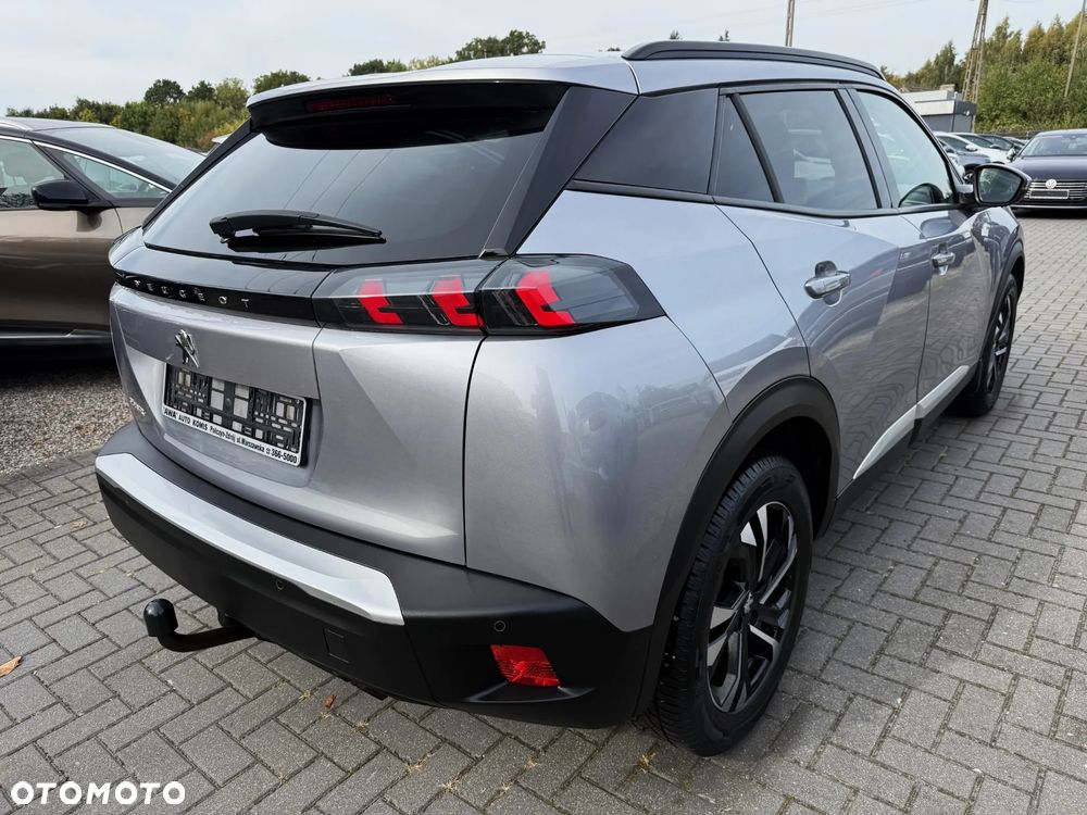 Peugeot 2008 BlueHDi 100 STOP & START Allure - 4
