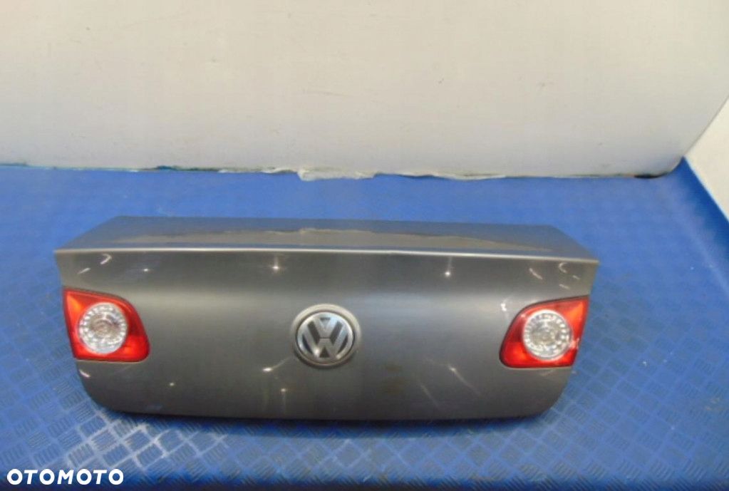VOLKSWAGEN PASSAT B6 SEDAN TYLNA KLAPA KOD LAKIERU LA7T - 1