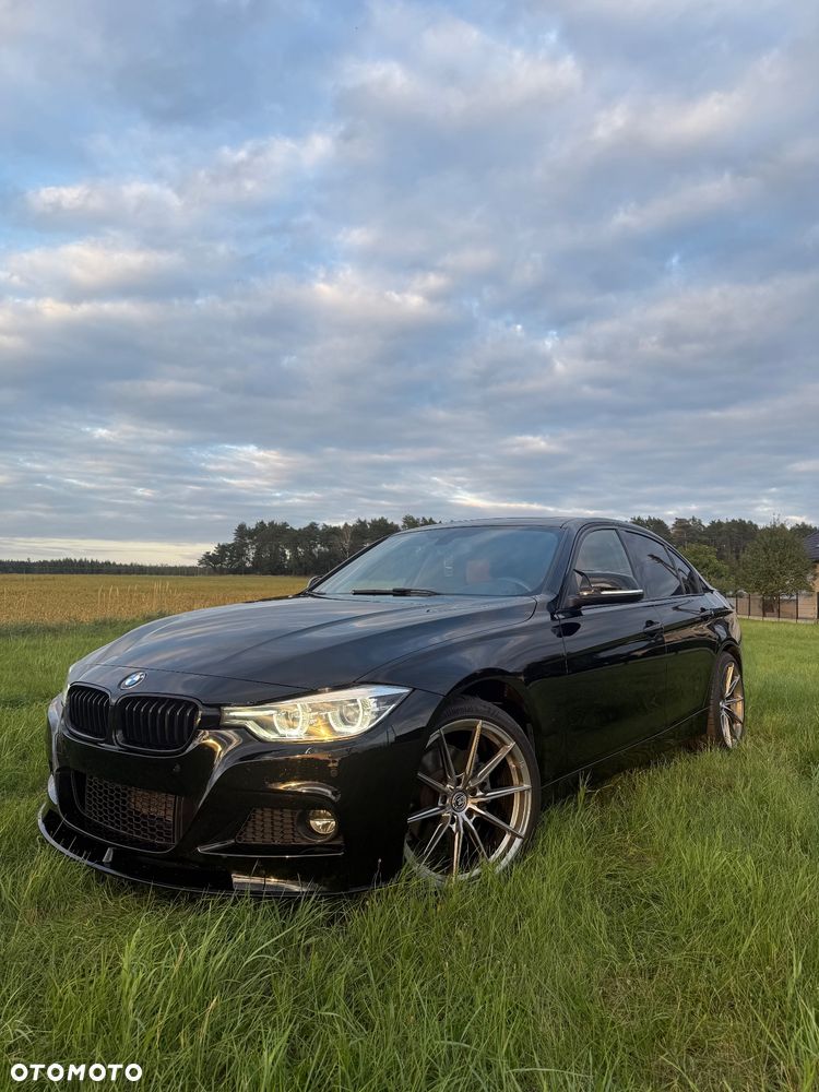 BMW 3 Series 2016 photo 2
