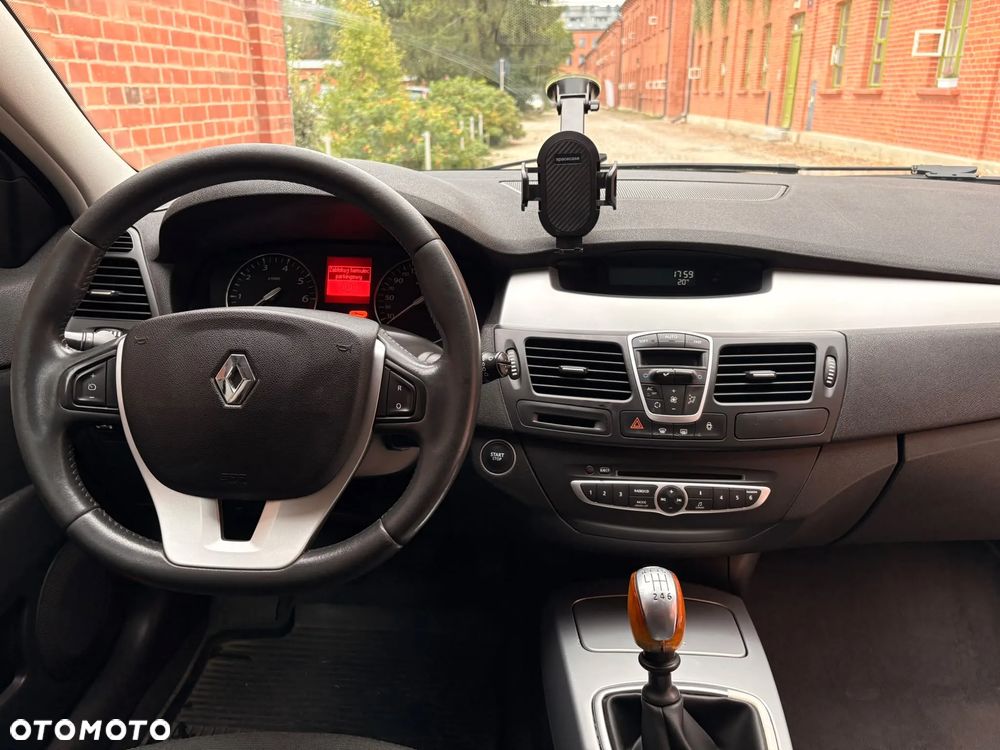 Renault Laguna - 7