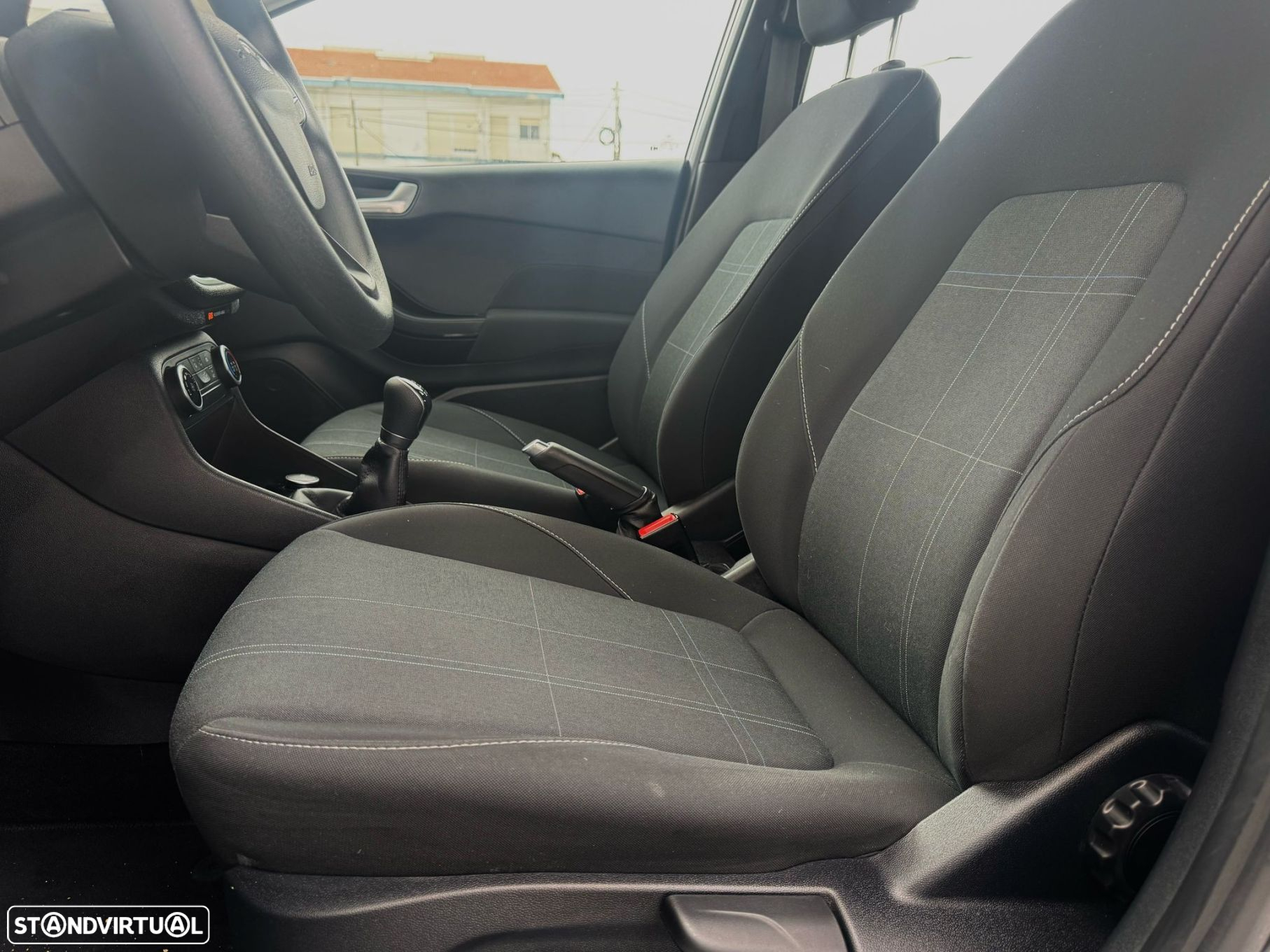 Ford Fiesta 1.1 Ti-VCT Business - 10