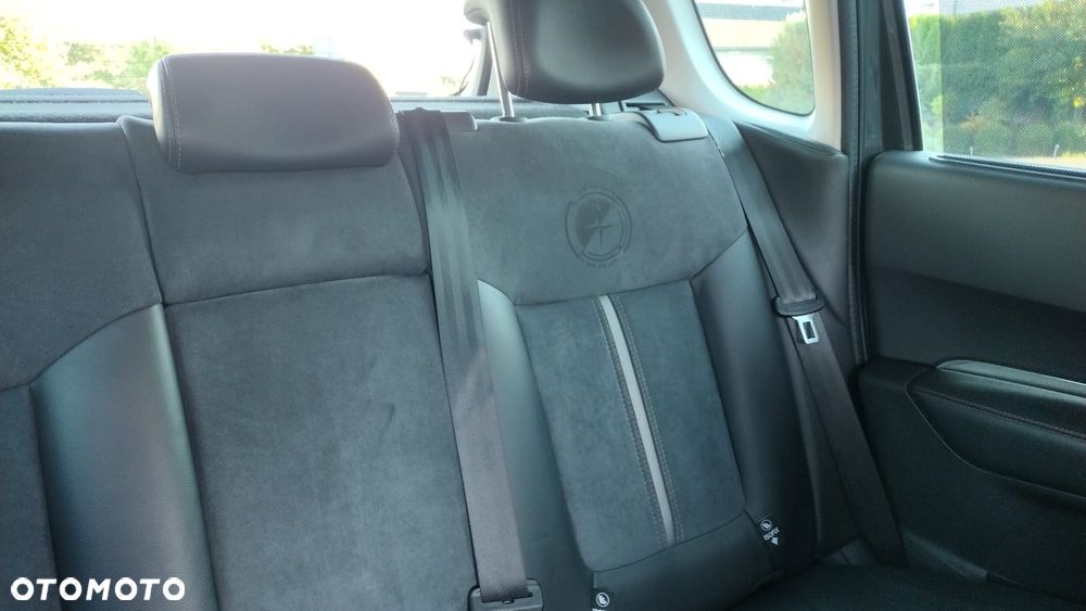 Peugeot 3008 2.0 HDi Premium+ - 22