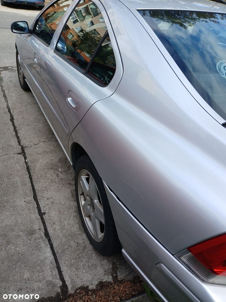 Volvo S60 - 4