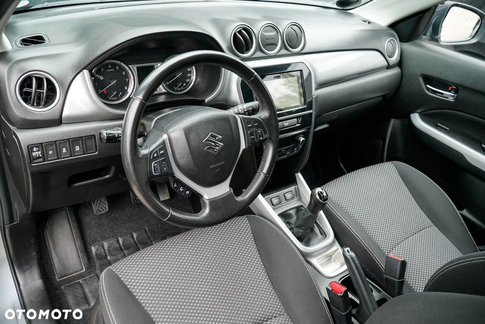 Suzuki Vitara 1.6 (4x2) Comfort - 21