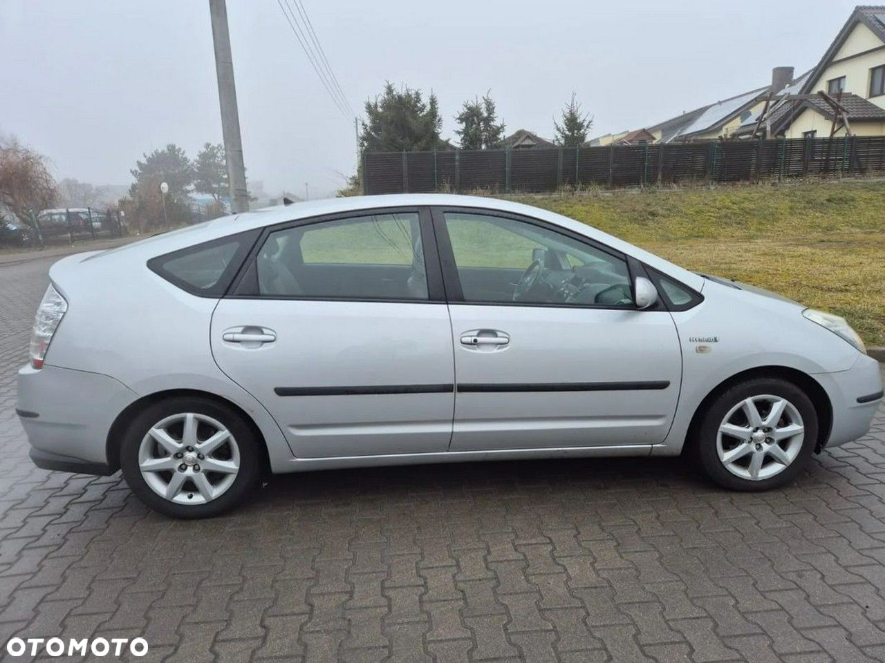 Toyota Prius - 3