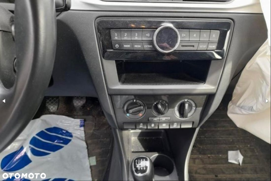 Skoda RAPID 1.0 TSI Ambition - 12