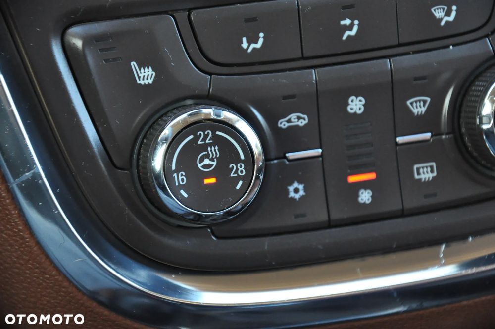 Opel Mokka 1.4 T Cosmo S&S - 25