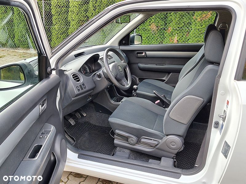 Suzuki Swift 1.3 Comfort - 5
