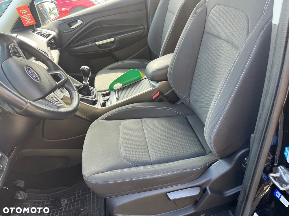 Ford Kuga 1.5 EcoBoost 2x4 Cool & Connect - 7