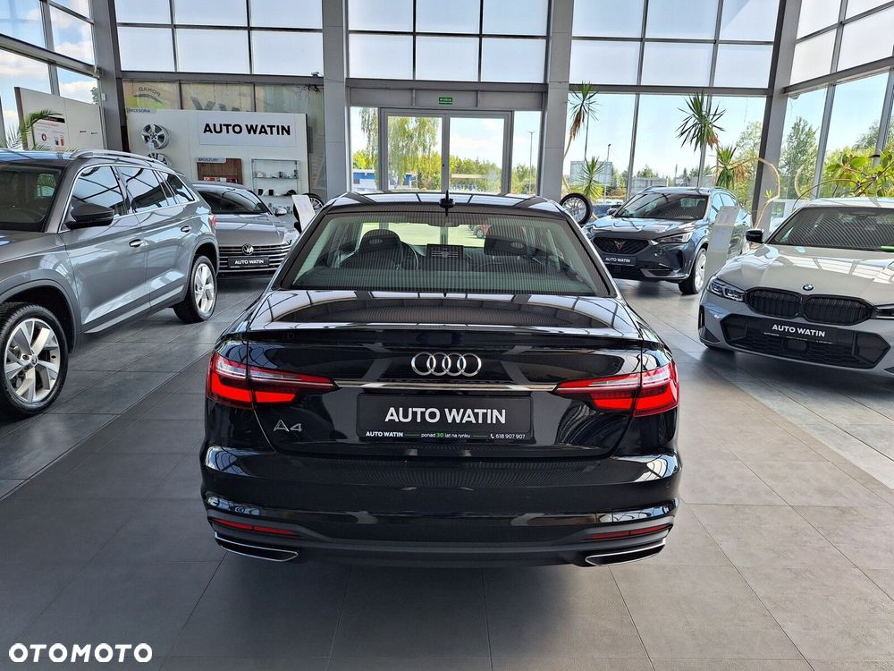 Audi A4 Limousine - 8