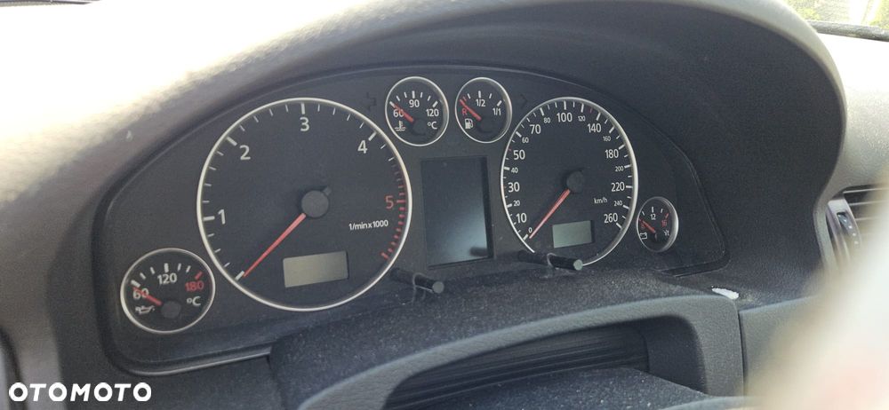 AUDI A6 C5 2.5 TDI AYM 01-04 LIFT - MCPHERSON PRZÓD LEWY PRAWY - 20