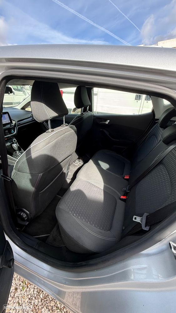 Ford Fiesta - 6