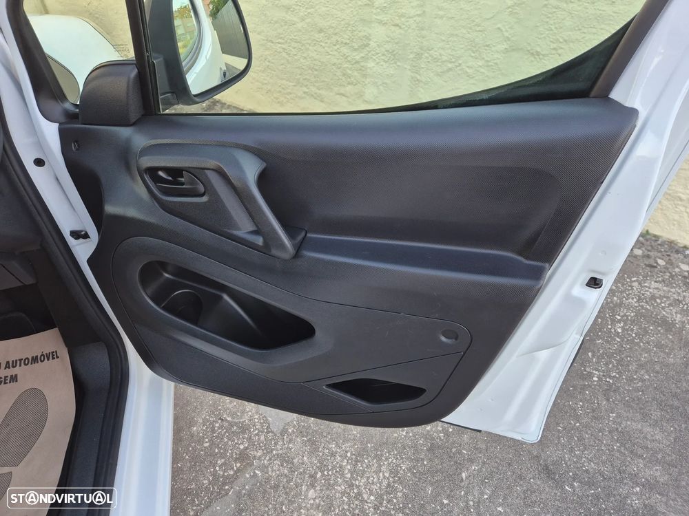 Peugeot Berlingo 1.6 HDi - 31