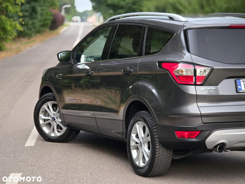 Ford Kuga 1.6 EcoBoost 2x4 Titanium - 34