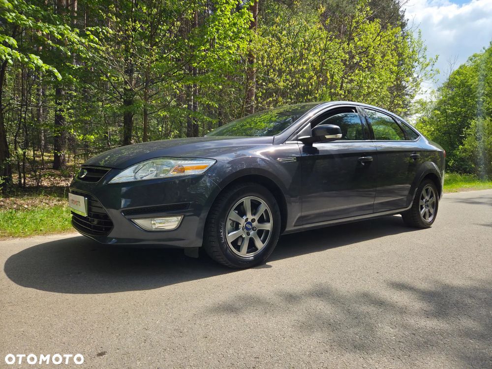 Ford Mondeo 1.6 T Ambiente - 11