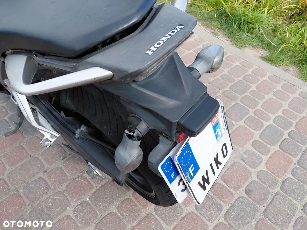 Honda Inny - 30