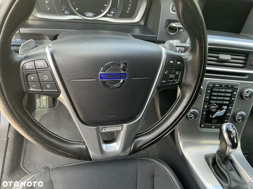 Volvo V60 - 10