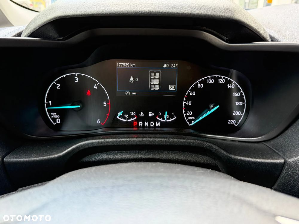 Ford Tourneo Connect Grand - 21