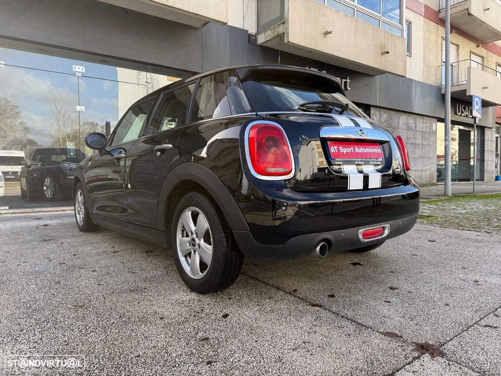 MINI 5 Portas One D - 34