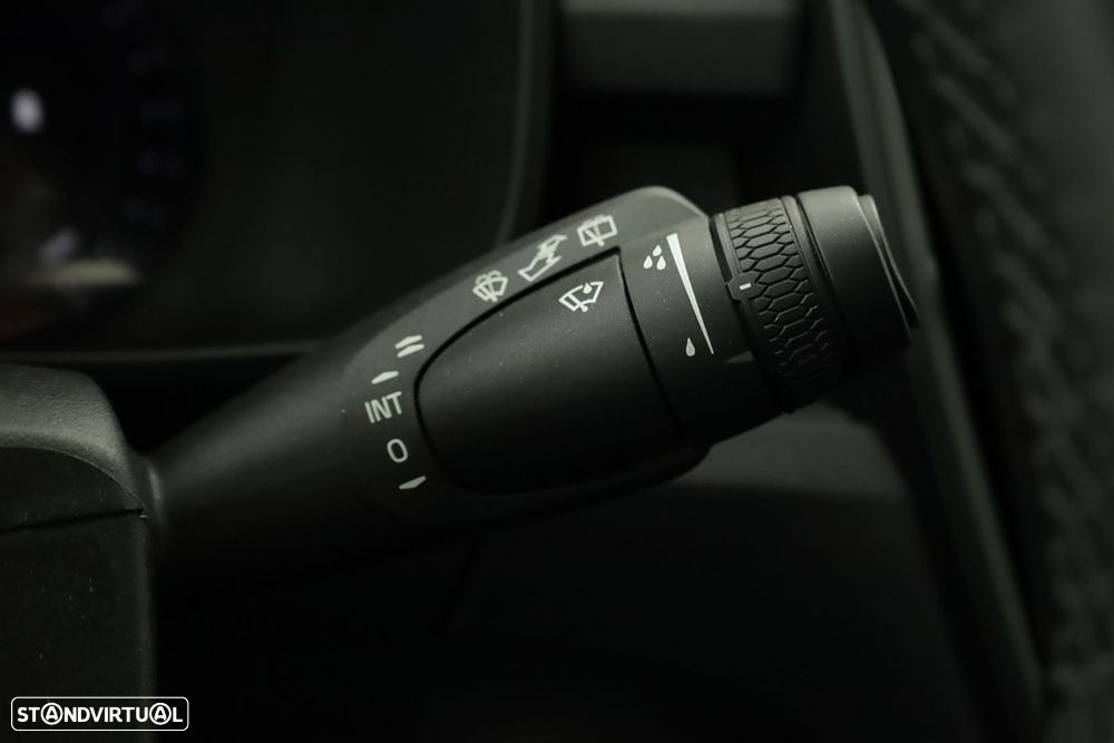 Volvo XC 40 2.0 B3 Essential - 18