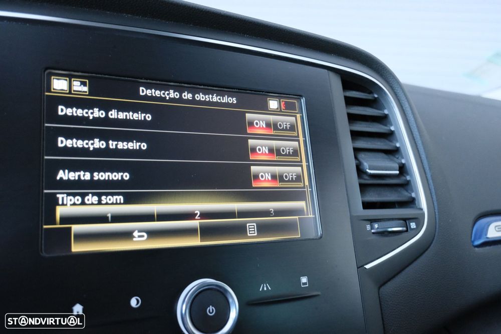 Renault Mégane Sport Tourer 1.3 TCe GT Line - 28