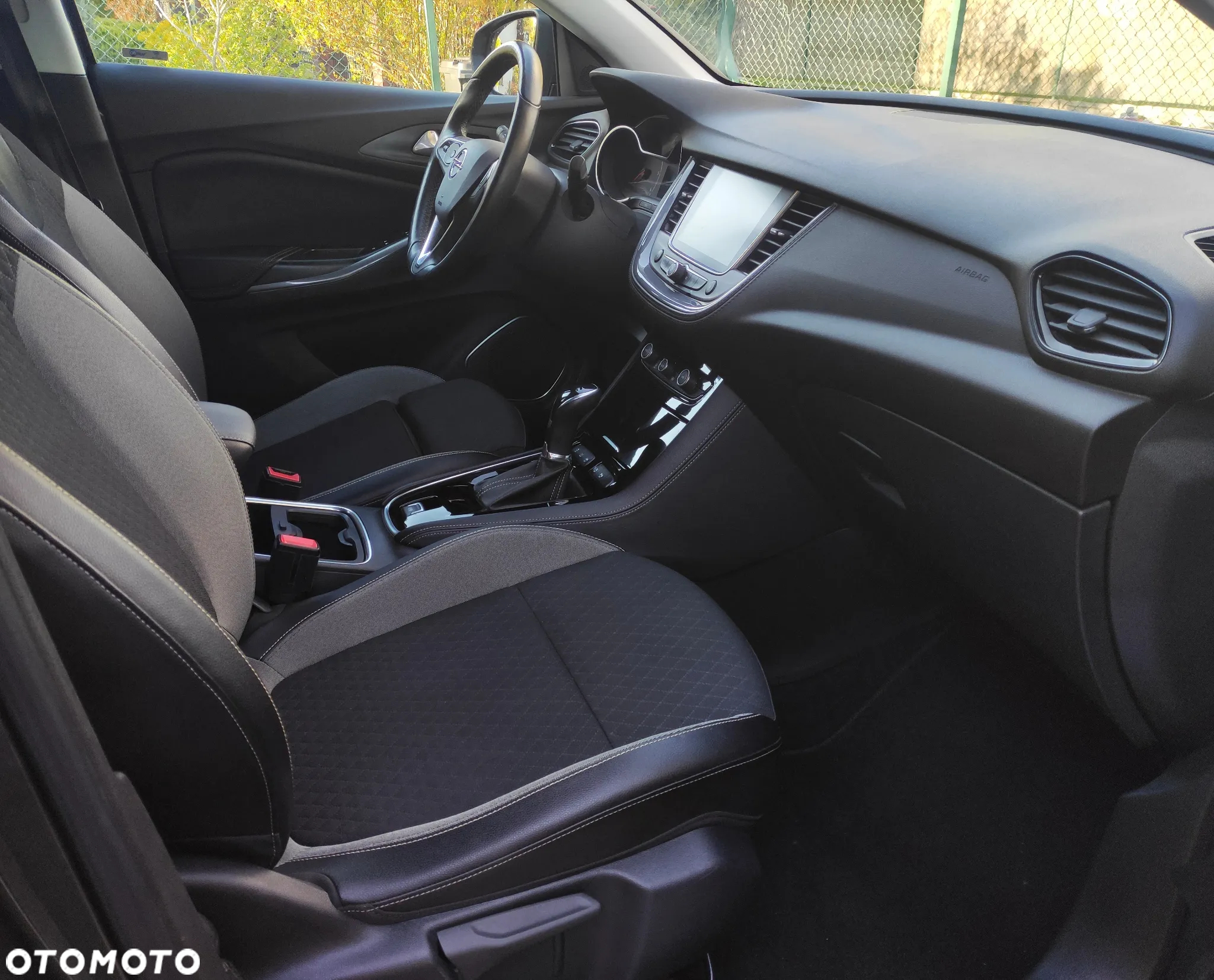 Opel Grandland X - 8