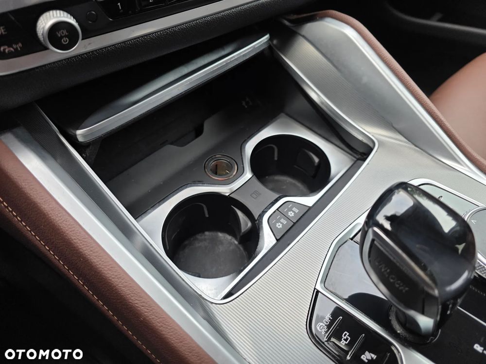 BMW X6 - 23