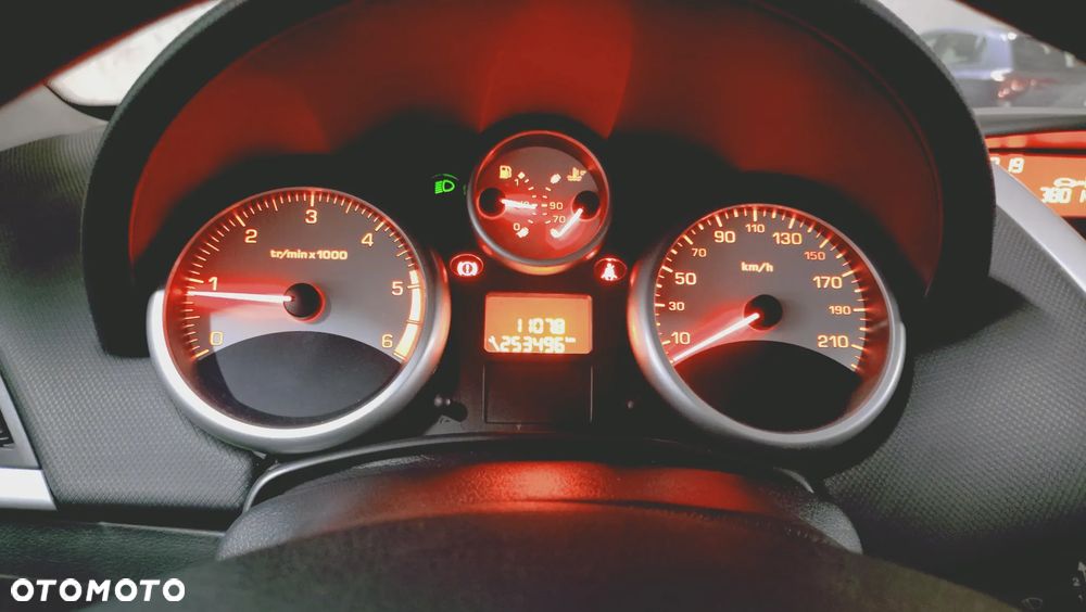 Peugeot 207 1.4 HDi Trendy - 7