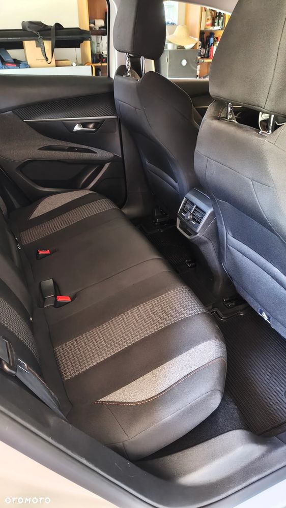 Peugeot 3008 1.5 BlueHDi Active S&S - 12