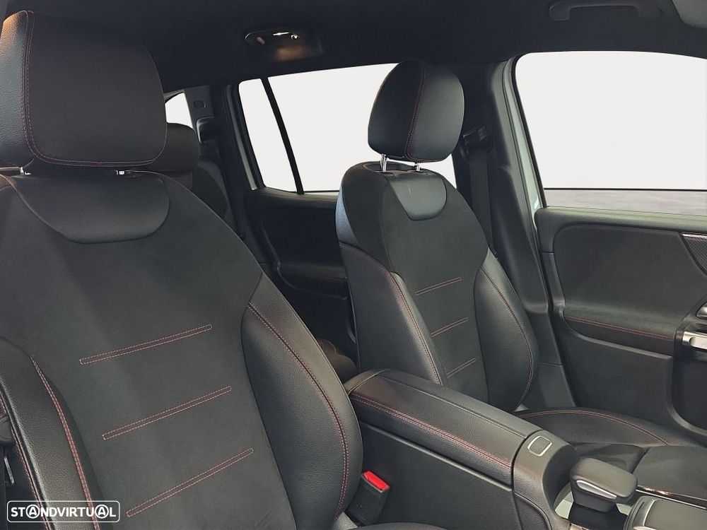 Mercedes-Benz GLB 180 d - 12