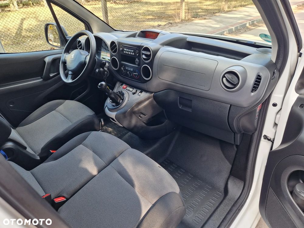 Peugeot Partner - 25