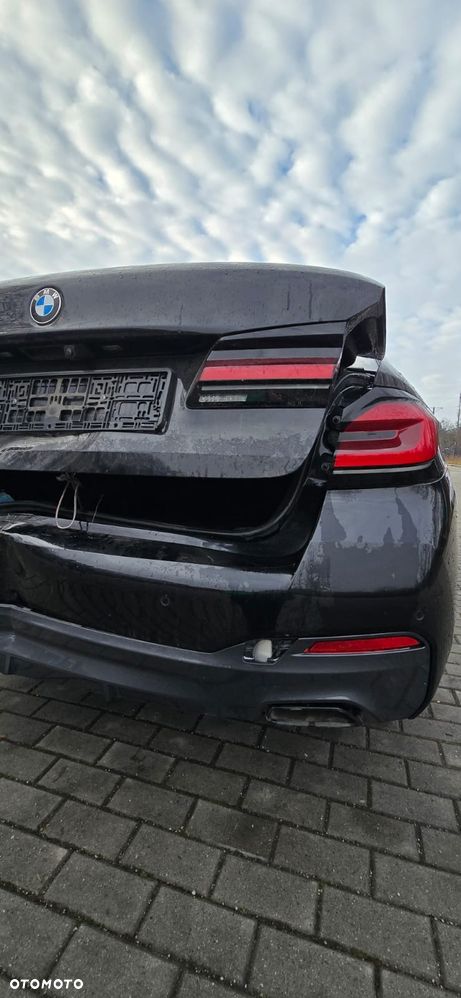 BMW Seria 5 530i - 24