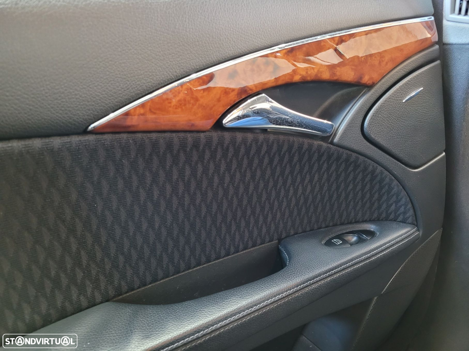 Mercedes-Benz E 220 CDi Classic Aut. - 30