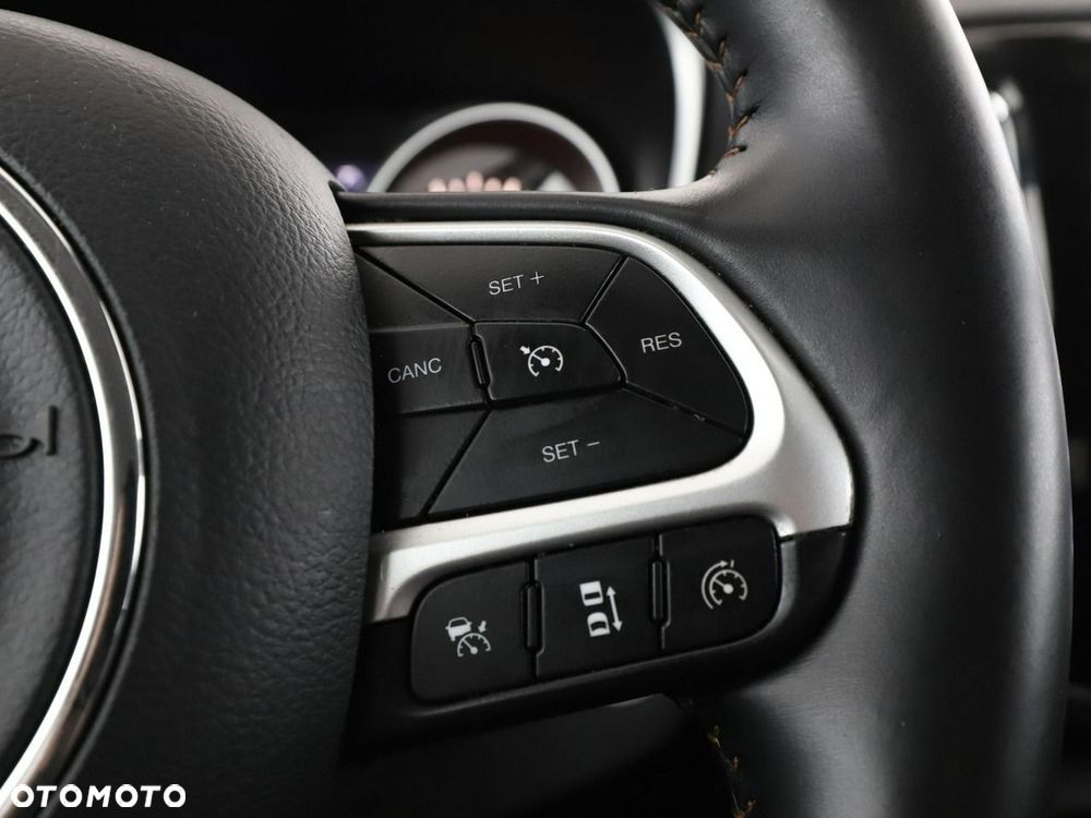 Jeep Compass 1.4 MultiAir Limited - 29