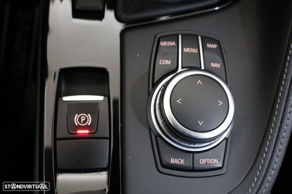 BMW X1 16 d sDrive Line Sport Auto - 14