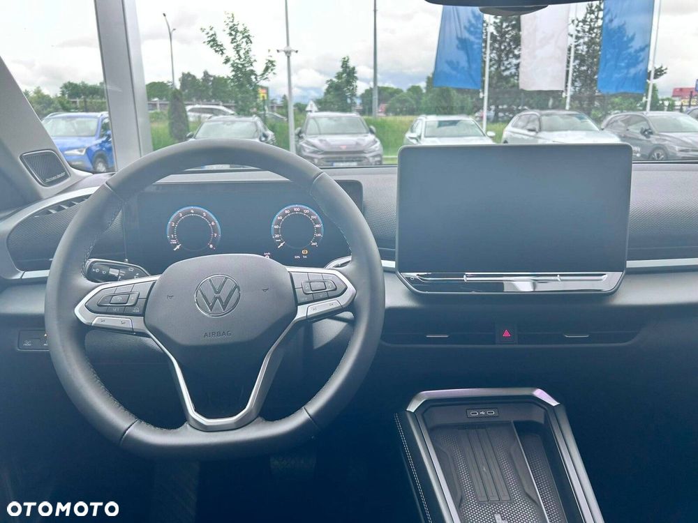 Volkswagen T-Roc - 22