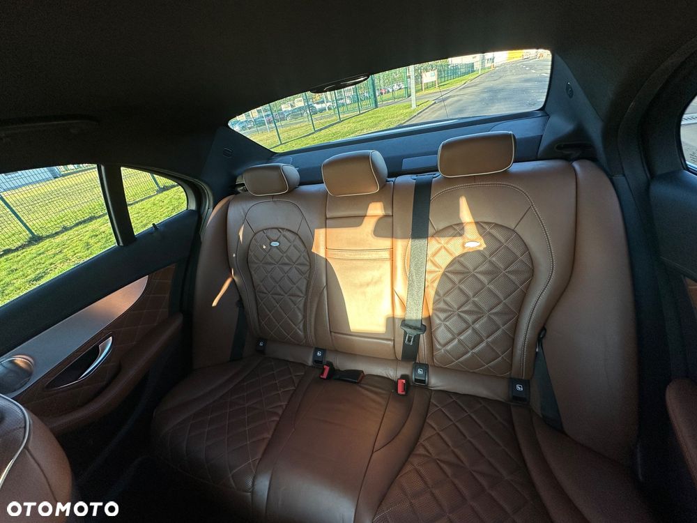 Mercedes-Benz Klasa C 450 AMG 4-Matic 7G-TRONIC - 16