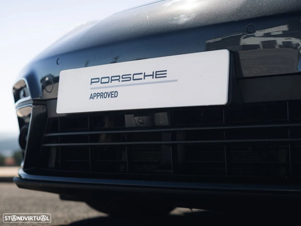Porsche Panamera Sport Turismo Turbo S E-Hybrid - 35