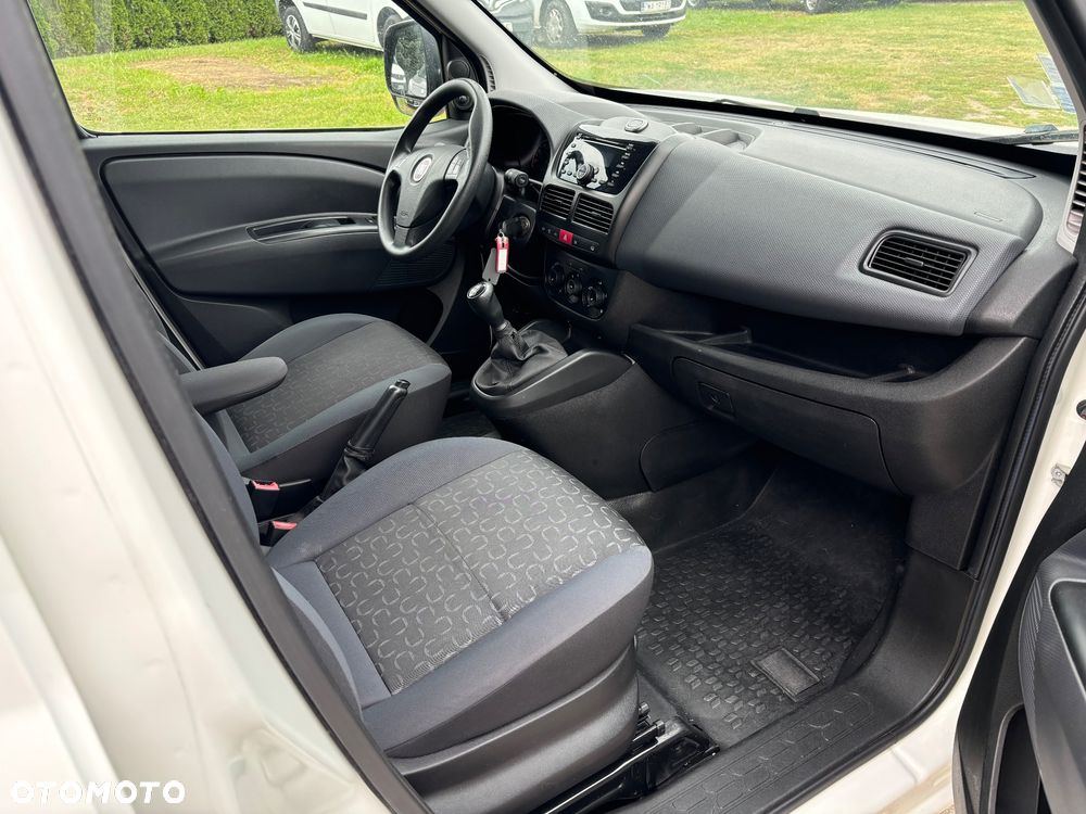 Fiat Doblo - 11