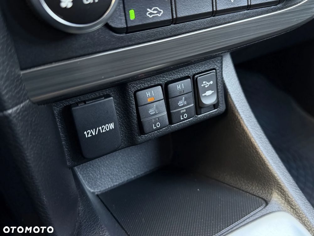 Toyota Auris - 17