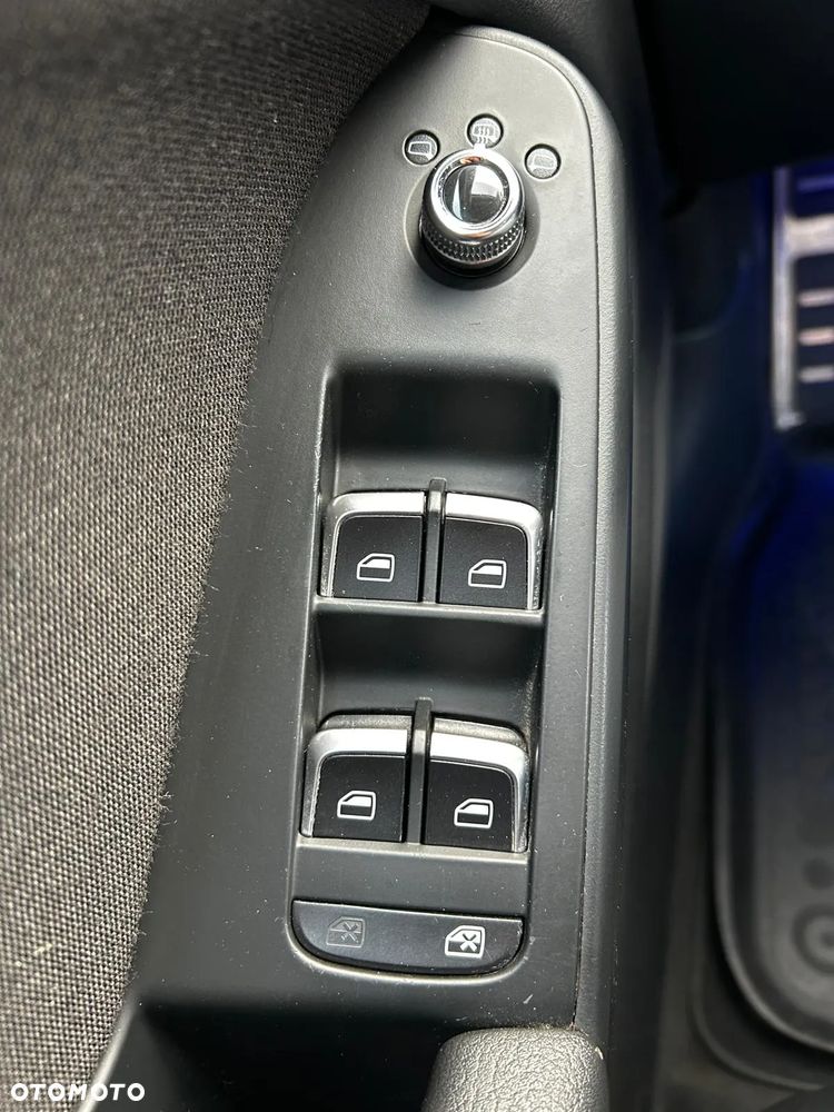 Audi A4 Limousine 2.0 TDI DPF S line Sportpaket - 24