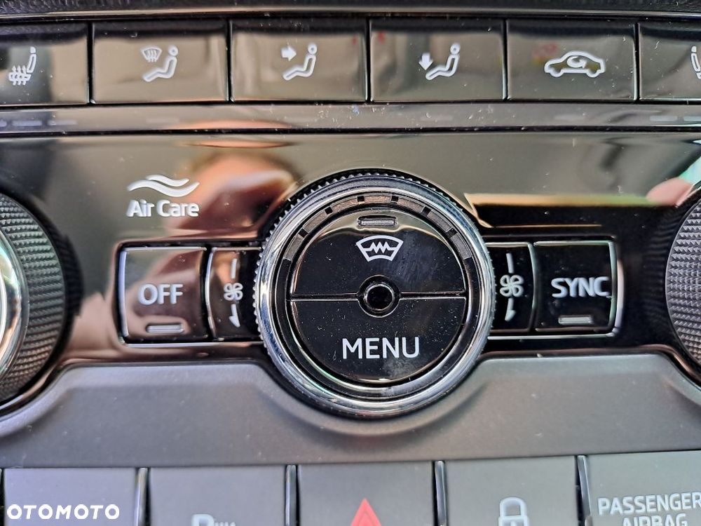 Skoda Karoq 2.0 TDI SCR 4x4 Drive DSG - 15