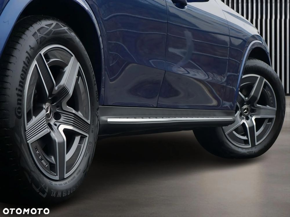 Mercedes-Benz GLC 220 d mHEV 4-Matic AMG Line - 11