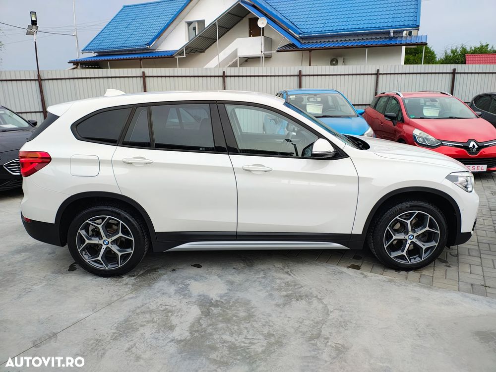 BMW X1 sDrive18d Aut. Sport Line - 4
